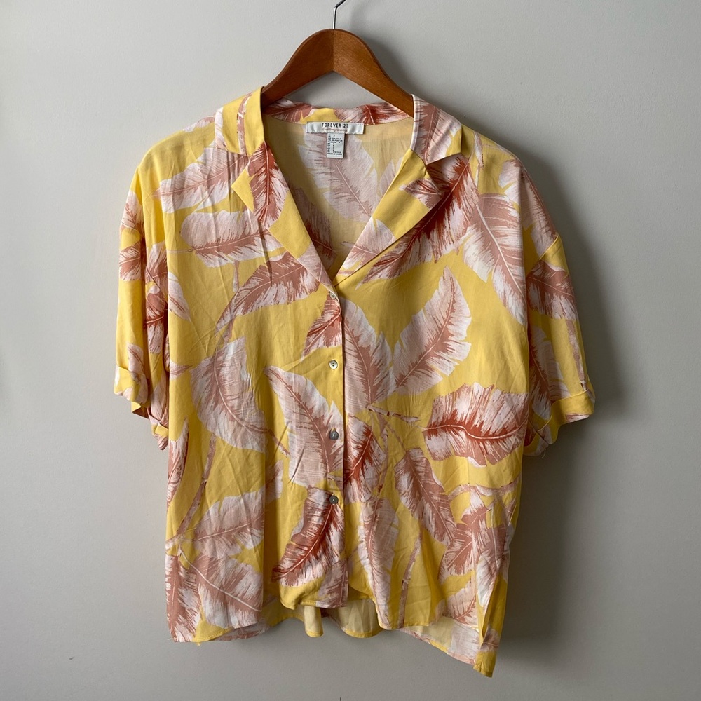 Paradise Button Down - Picture 1 of 2